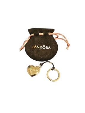 PANDORA CLASP OPENER WITH INCLUDED BLACK POUCH. . Like New...